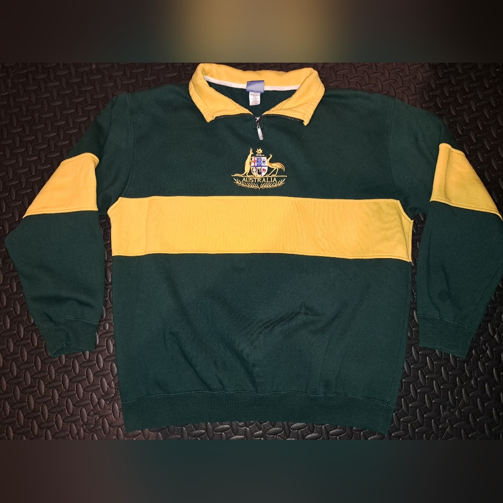 Vintage Australia embroidered collared / quarter zip